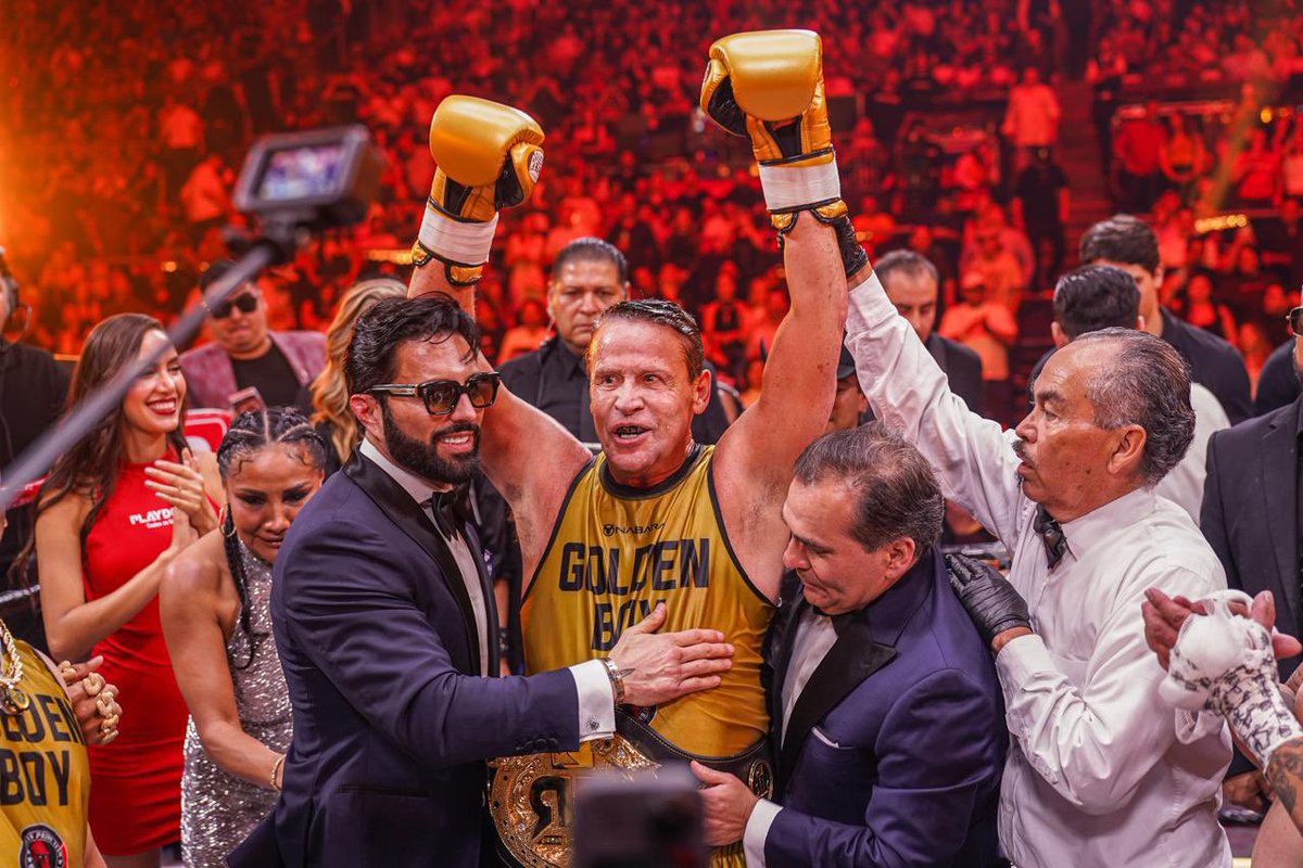 Poncho De Nigris tweet media