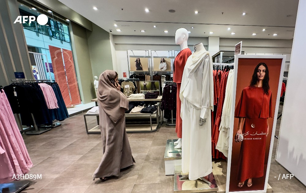 فرانس برس بالعربية tweet media