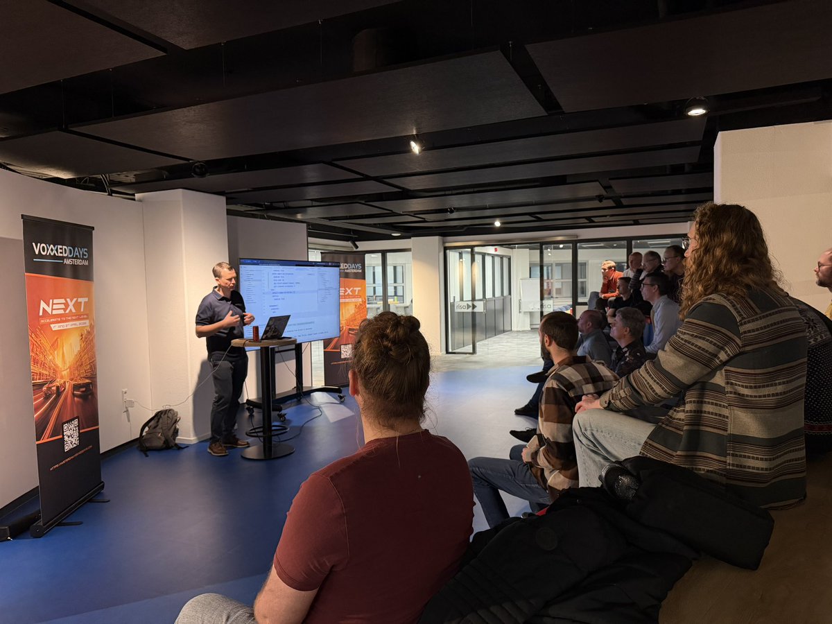 RotterdamJUG tweet media