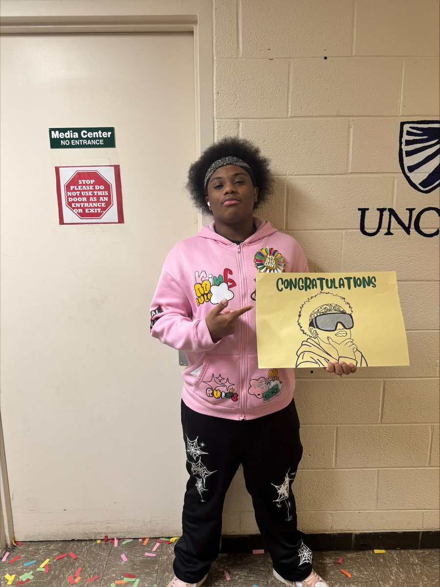 Ben L. Smith tweet media