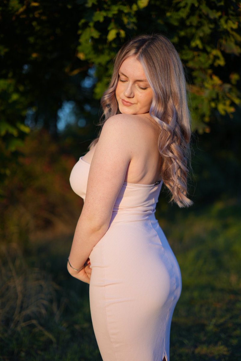 Leniii💕 tweet media