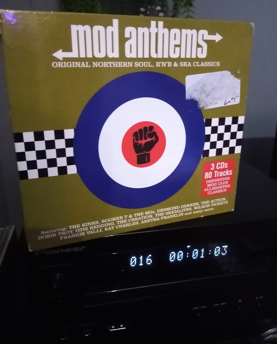 cbates189's tweet photo. #NowPlaying️  🎶🎸🎼🎧 https://t.co/dDRBm1Mpxp