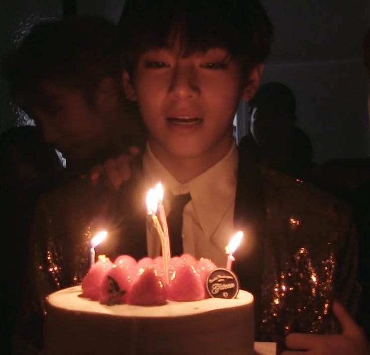 Rae⁷.☘︎ ݁˖ ia BONDA DAY 🎂 🍪 tweet media