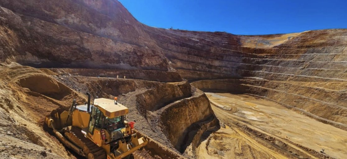 Minerals Make Life tweet media