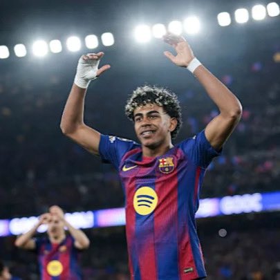 The football boy tweet media