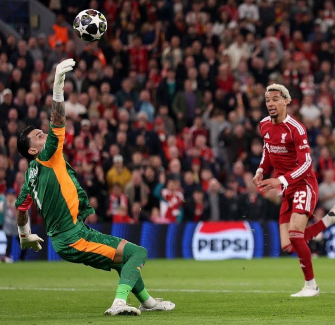 Galatasaray Kalesi tweet media