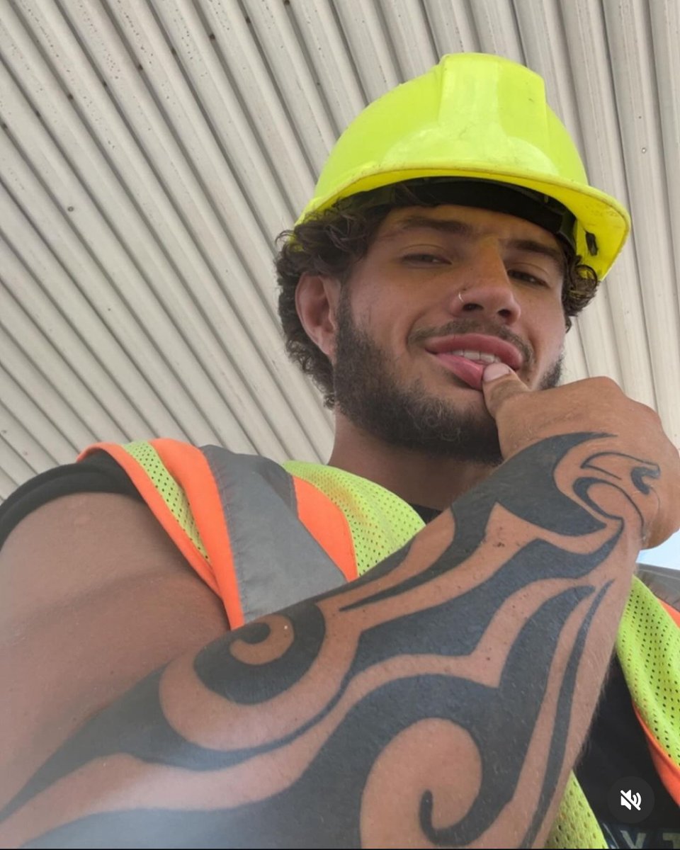 Dominic SmithX tweet media