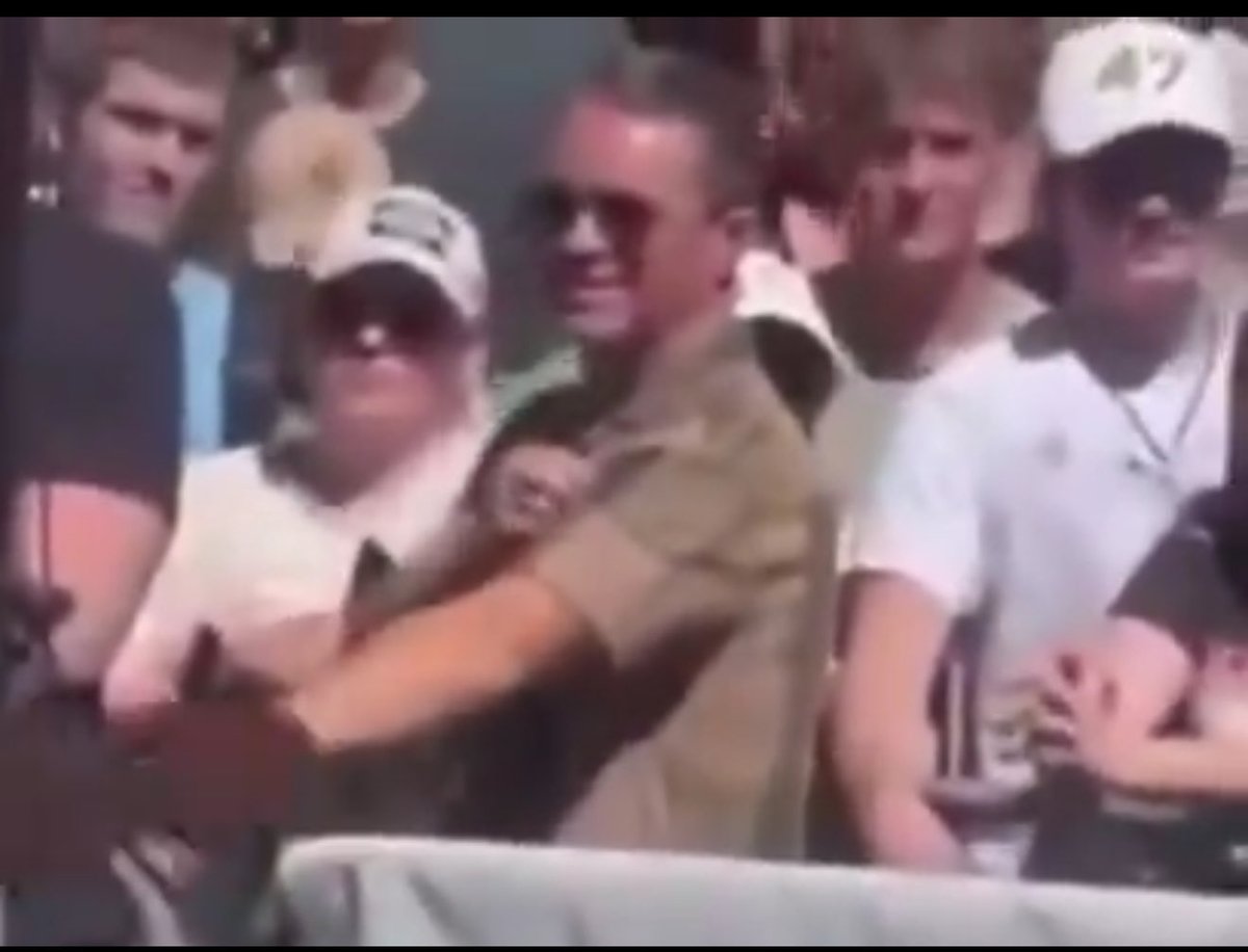 Paul J. von Hartmann tweet media