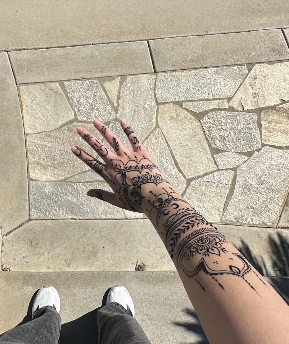 linlin¨̮ tweet media