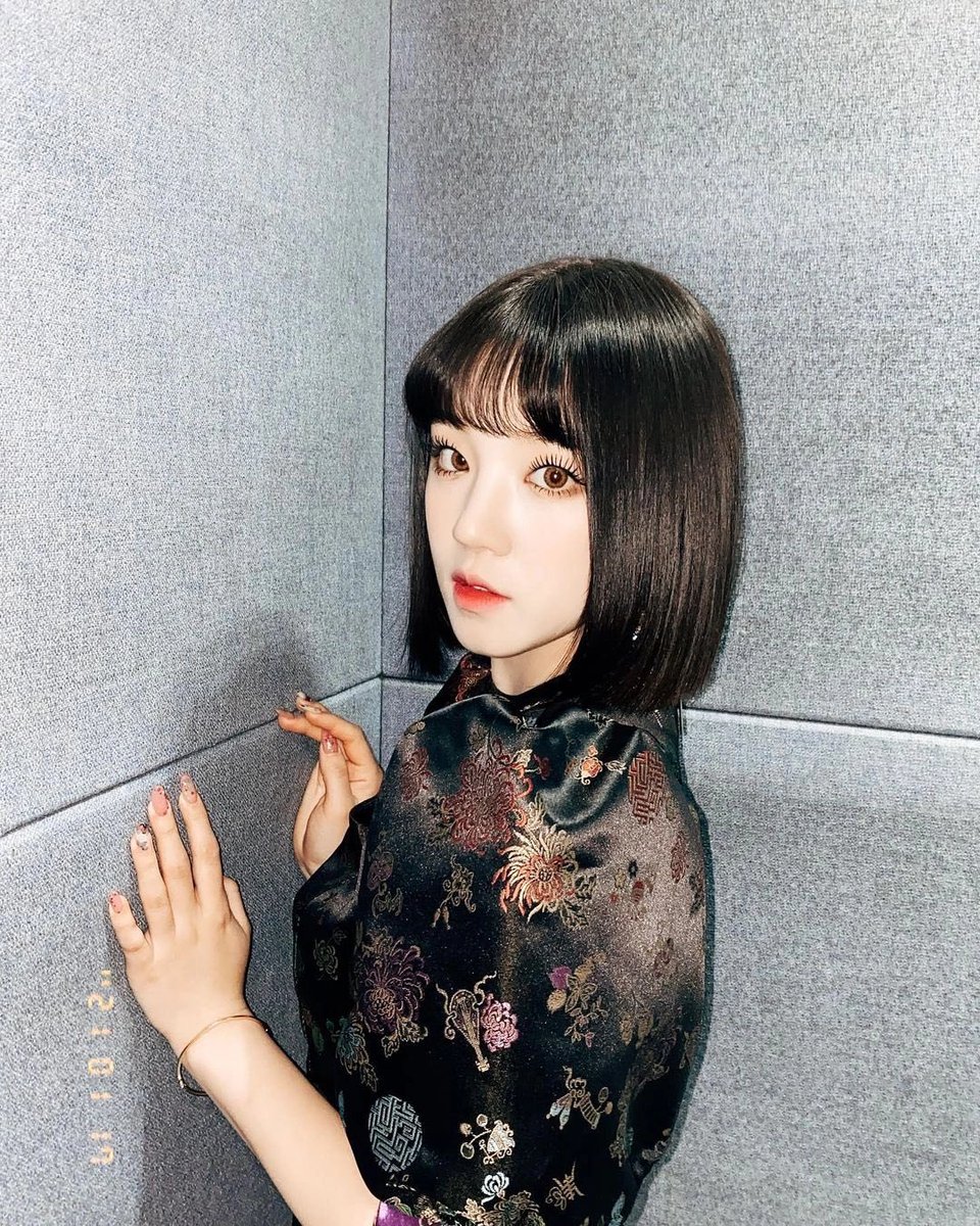 ¿𝙽otaron que me vine acorde a la situación del día de hoy? 𝚂ólo porque quiero llamar la atención de la linda #𝑛ig𝚑𝐭𝚖𝕒reʼ𝕤ྀ𝐡o𝑙lǝr quien 𝕗inalmente ha regresado para conquistarme 🦇♡ una vez más con el #𝐡o͟rro𝕣·爱ᰍ𝕣ē𝕥urn.

ㅤ𝑏𝐥uǝ ꕀ 𝑣a𝕝ent𝐢në ⋆ #𝐥𝕚𝕝o