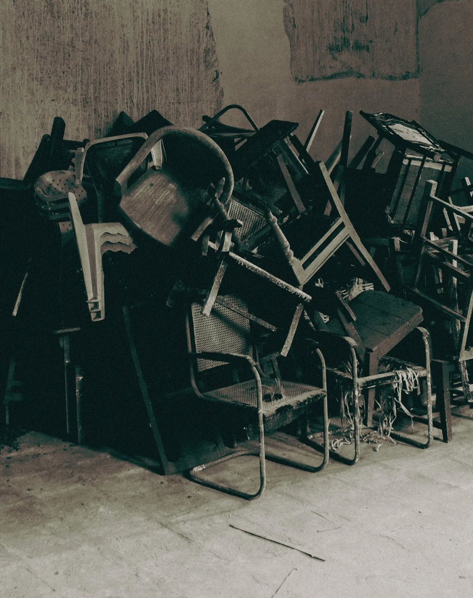 Composition tweet media