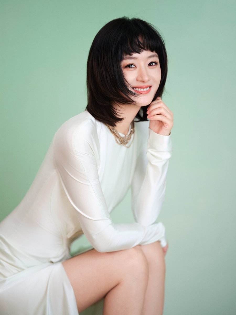 𝐋𝐈𝐘𝐈𝐍𝐆 (1987). tweet media