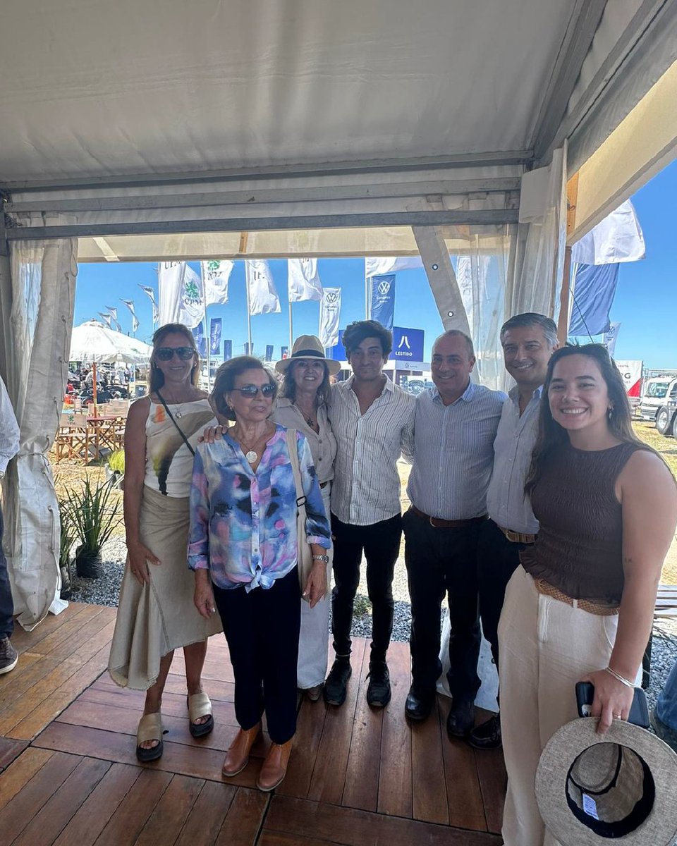 UPM Uruguay tweet media