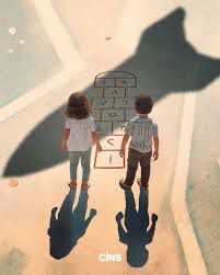 Gazze’de bir çocuk:
“Artık ölmek ve dinlenmek istiyorum…” diyor.

Biz bayram deyince;
yeni ayakkabılar, gömlekler, elbiseler aklımıza geliyor.

Ama Gazze’deki çocuklara
yeni elbiseler değil,
yeni füzeler gönderiliyor…

Bayram; sevinci, mutluluğu ümmetçe birlikte