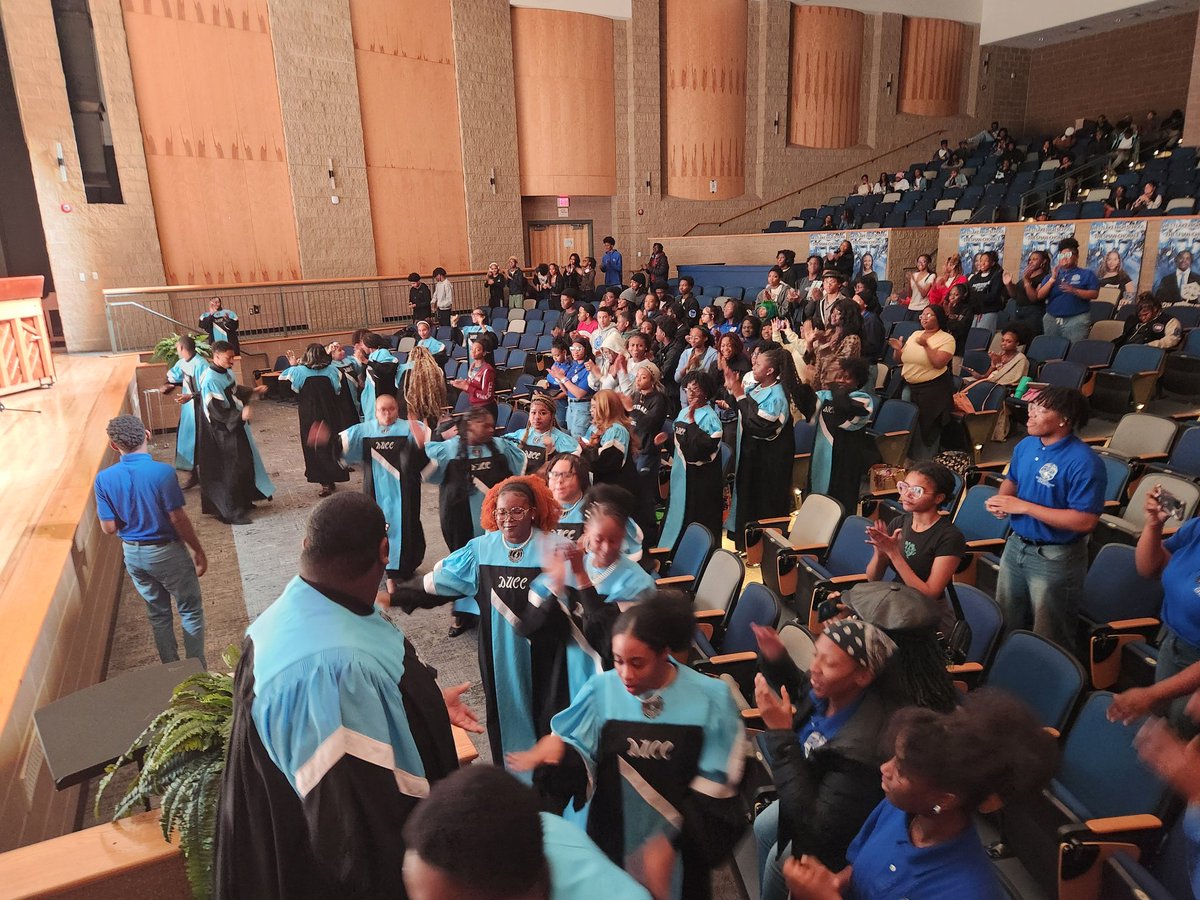 DanceMsTedu tweet media