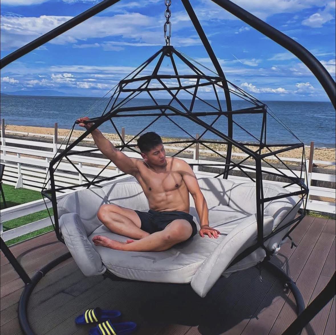 aaron film guy tweet media