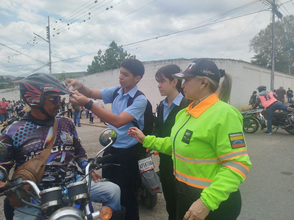 INTT 🇻🇪 tweet media