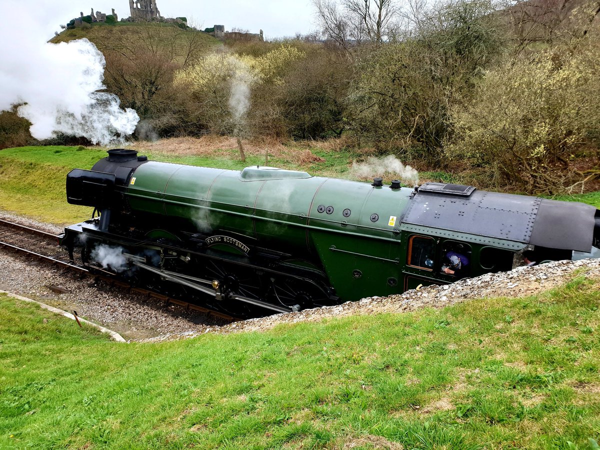 Martin Lester tweet media