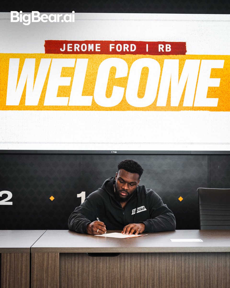 Washington Commanders tweet media