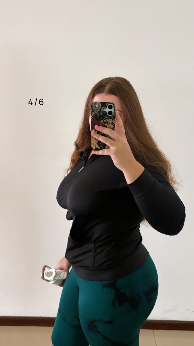 Que trola la gordita de iri, pasar la verdad por esas tetas solo eso quiero