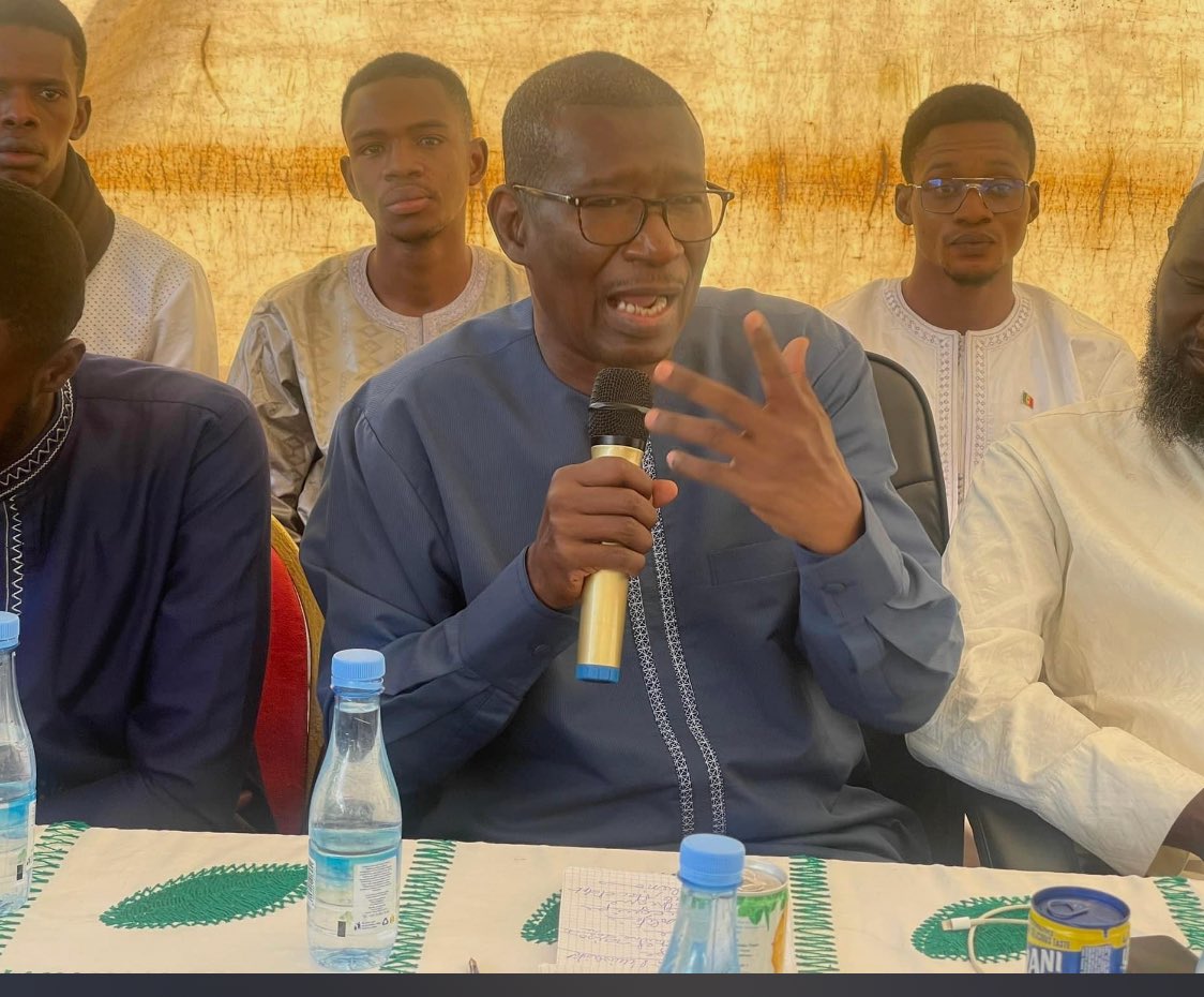 Monsieur le Professeur Mary Teuw Niane,éminent mathématicien et directeur de cabinet de SEM Bassirou Diomaye Faye, président de la République.Vous incarnez, par votre parcours intellectuel et votre engagement constant, une figure de référence dont la mission consiste à éclairer