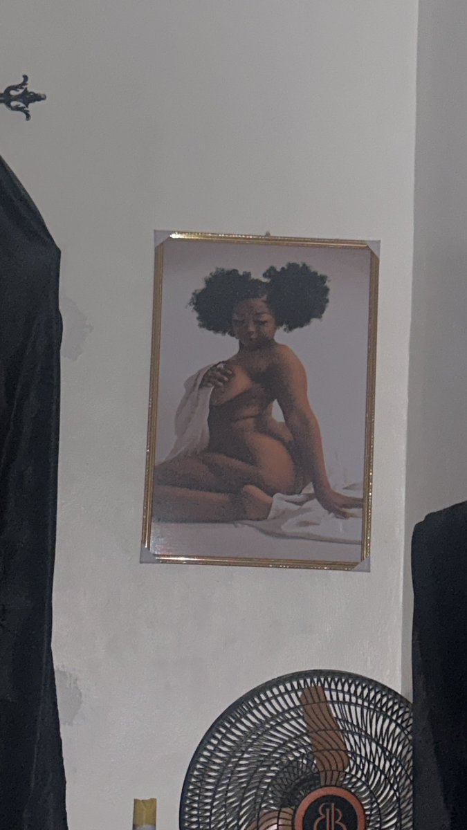 Ⓜ️🅾️NEY CAN 🅱️UY tweet media