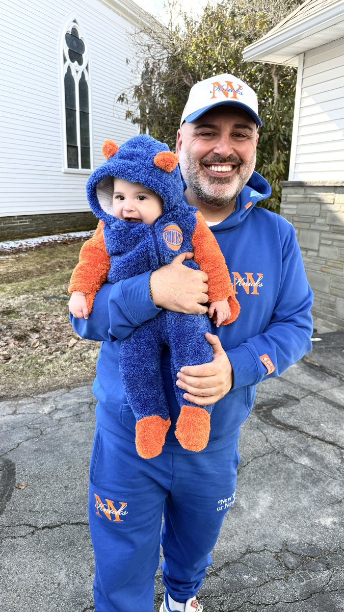 Anthony Donahue tweet media