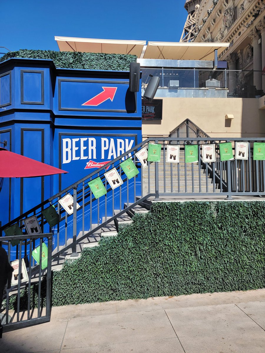 Pennys2Vegas tweet media