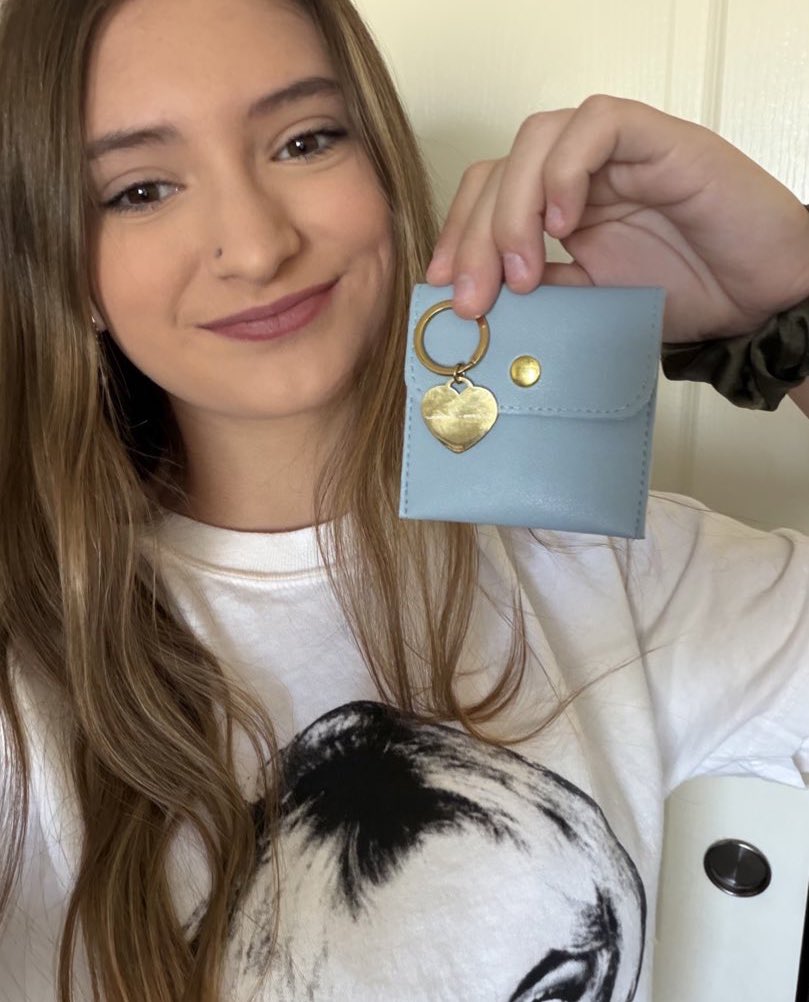 ava’s sugar talking🐾🐾 tweet media