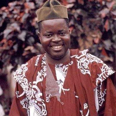 F Ọ L Ú 🚀 tweet media