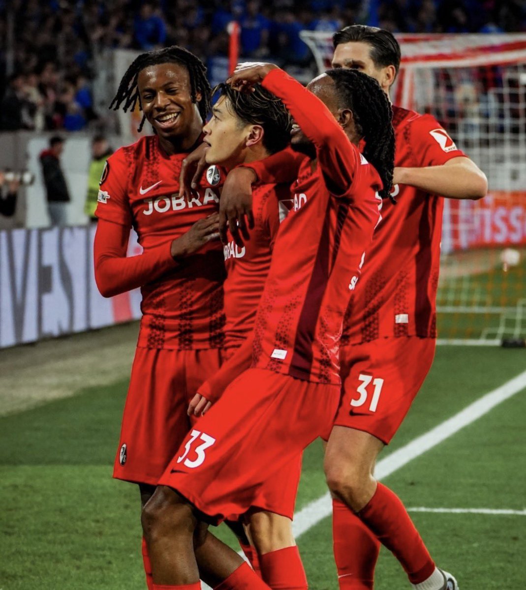 Feuille de Match tweet media