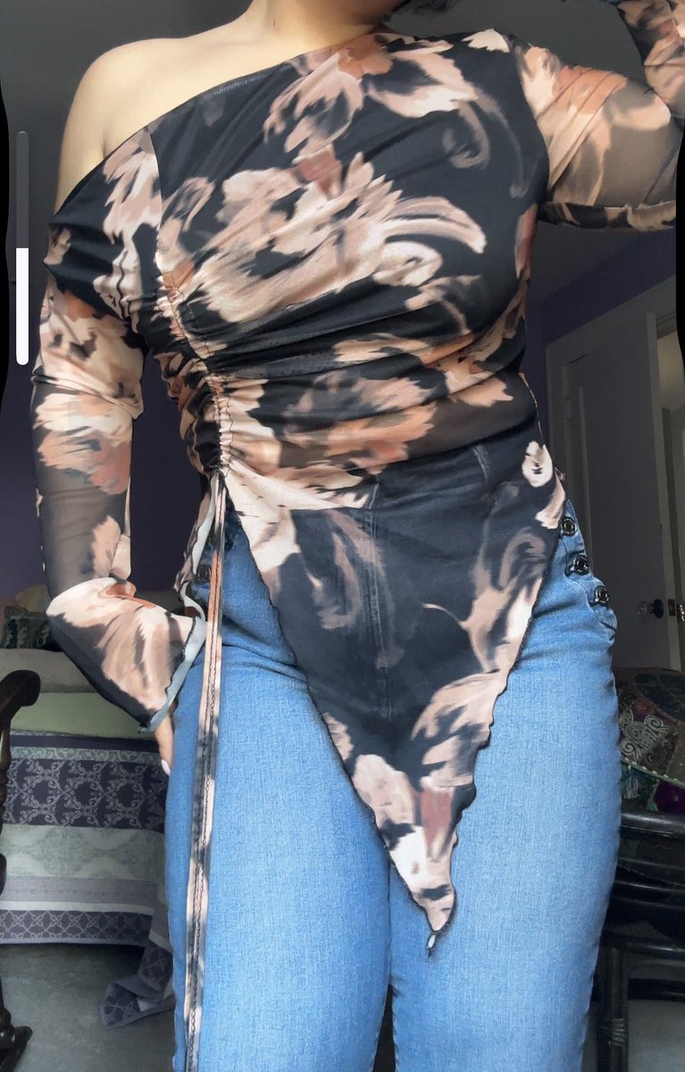 Niki (dead version) tweet media