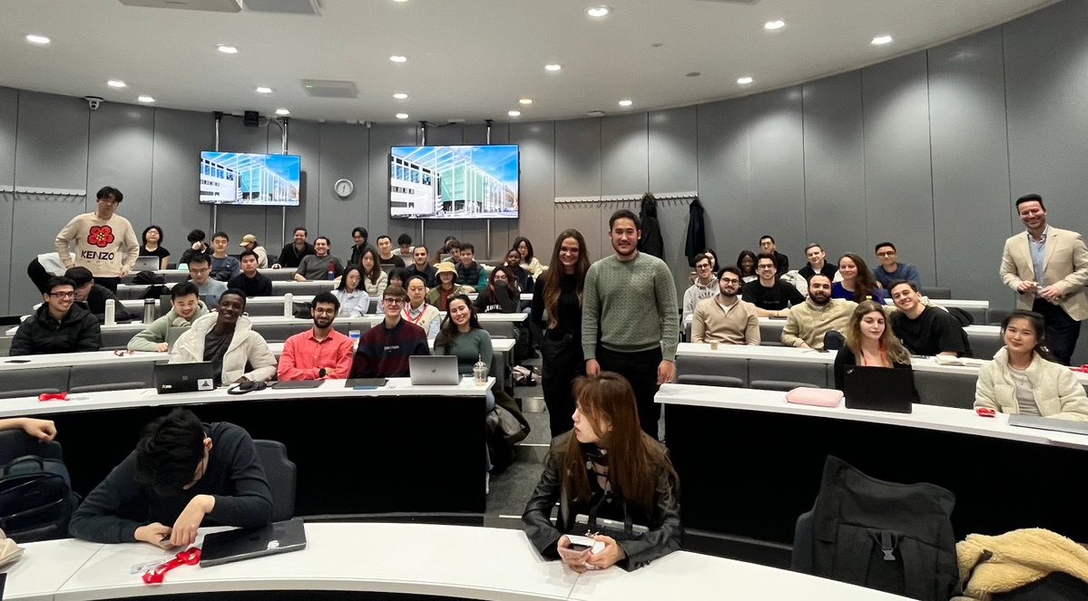 Elisabeth tweet media