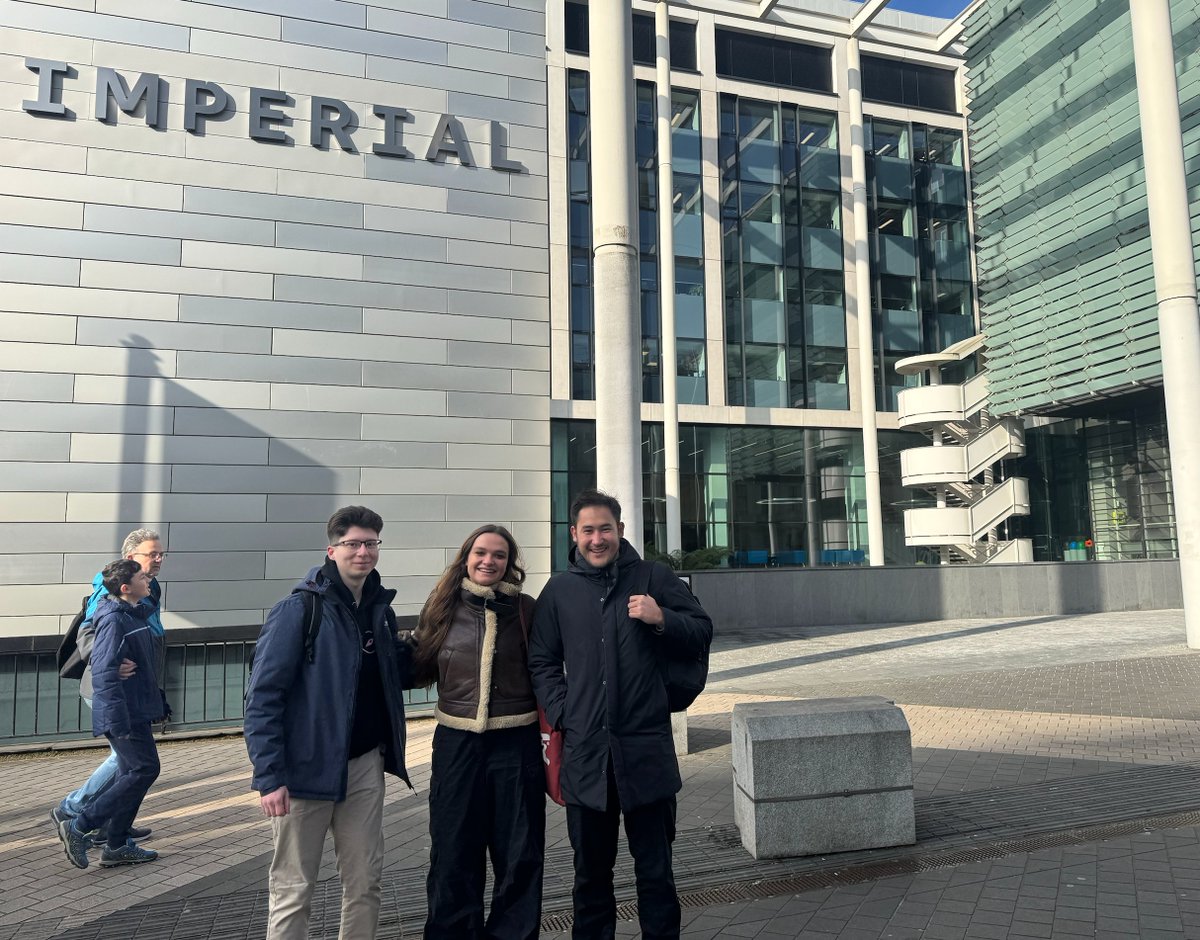 Elisabeth tweet media