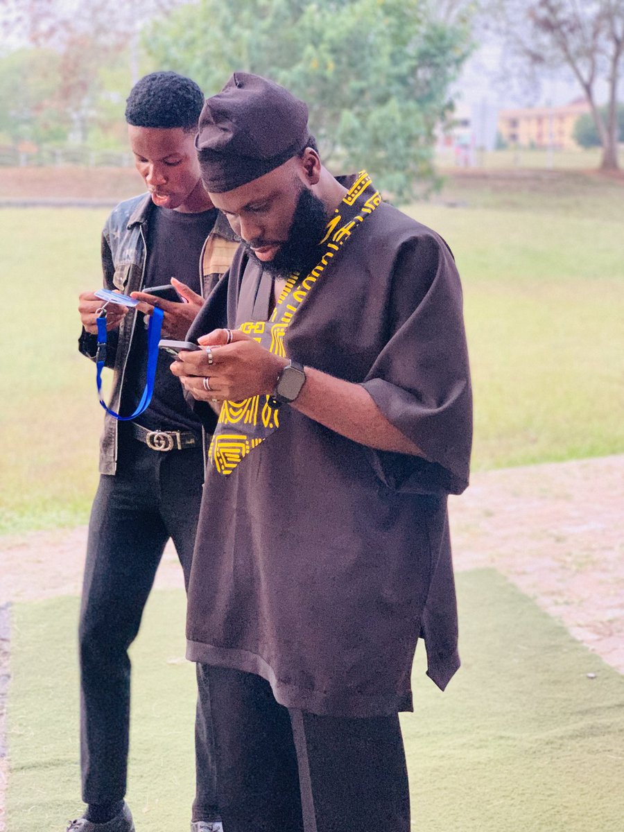 Write_WithBello's tweet photo. 🥰🥰🥰🥰🥰🥰🥰🥰 https://t.co/tdrTEHj5JP