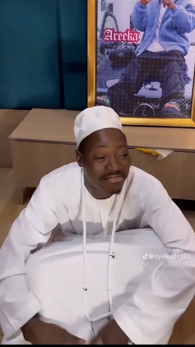 littlebagofbones🥶😎 tweet media