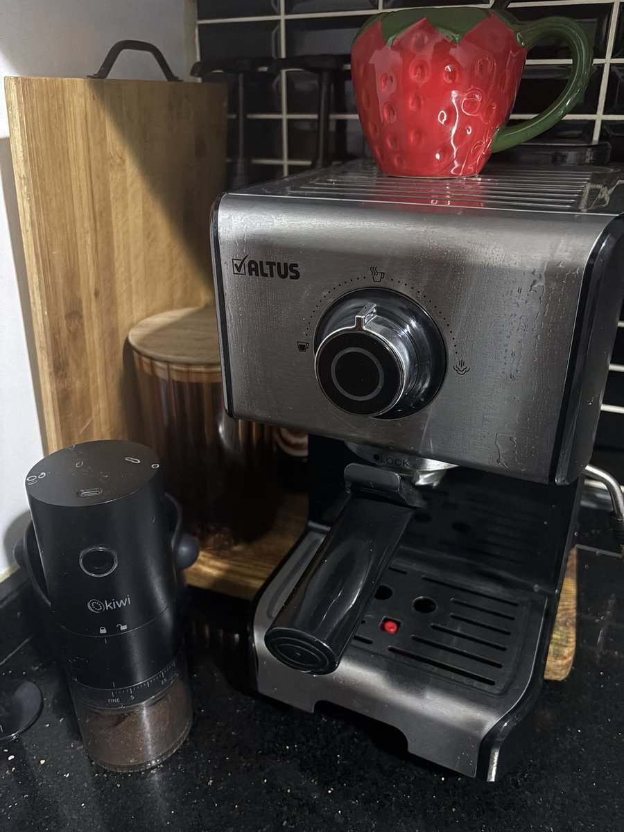 ｡･☄︎ ☾ ✩ ༄ ✶ °. tweet media