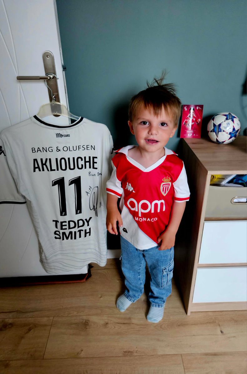 PAAULOOO🇲🇨 tweet media