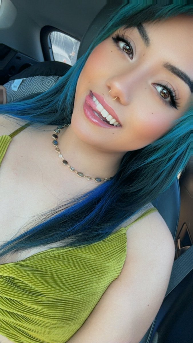 basically a frog tweet media