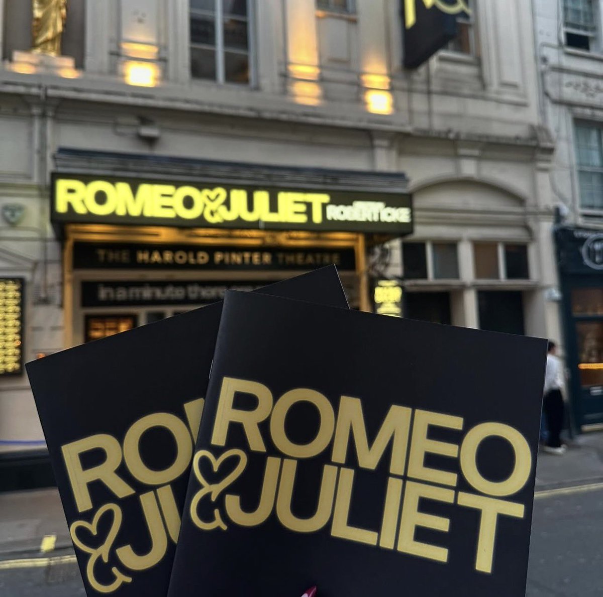 Romeo & Juliet West End Updates tweet media