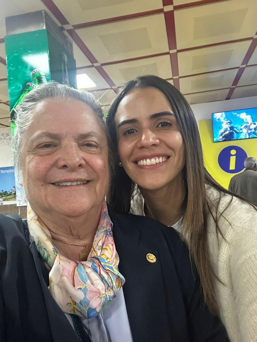 ÚltimaHoraCaracol tweet media