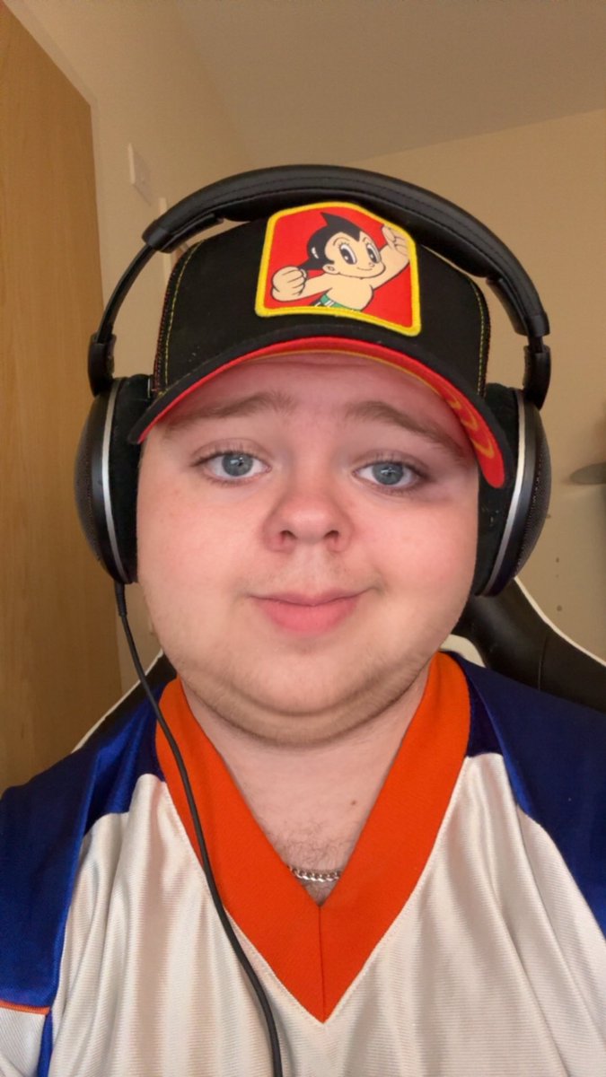 AverageHarry 🥭 tweet media