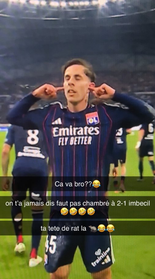 FORZA DE ZERBI ROBERTO UNO DI NOI 💙🤍 tweet media