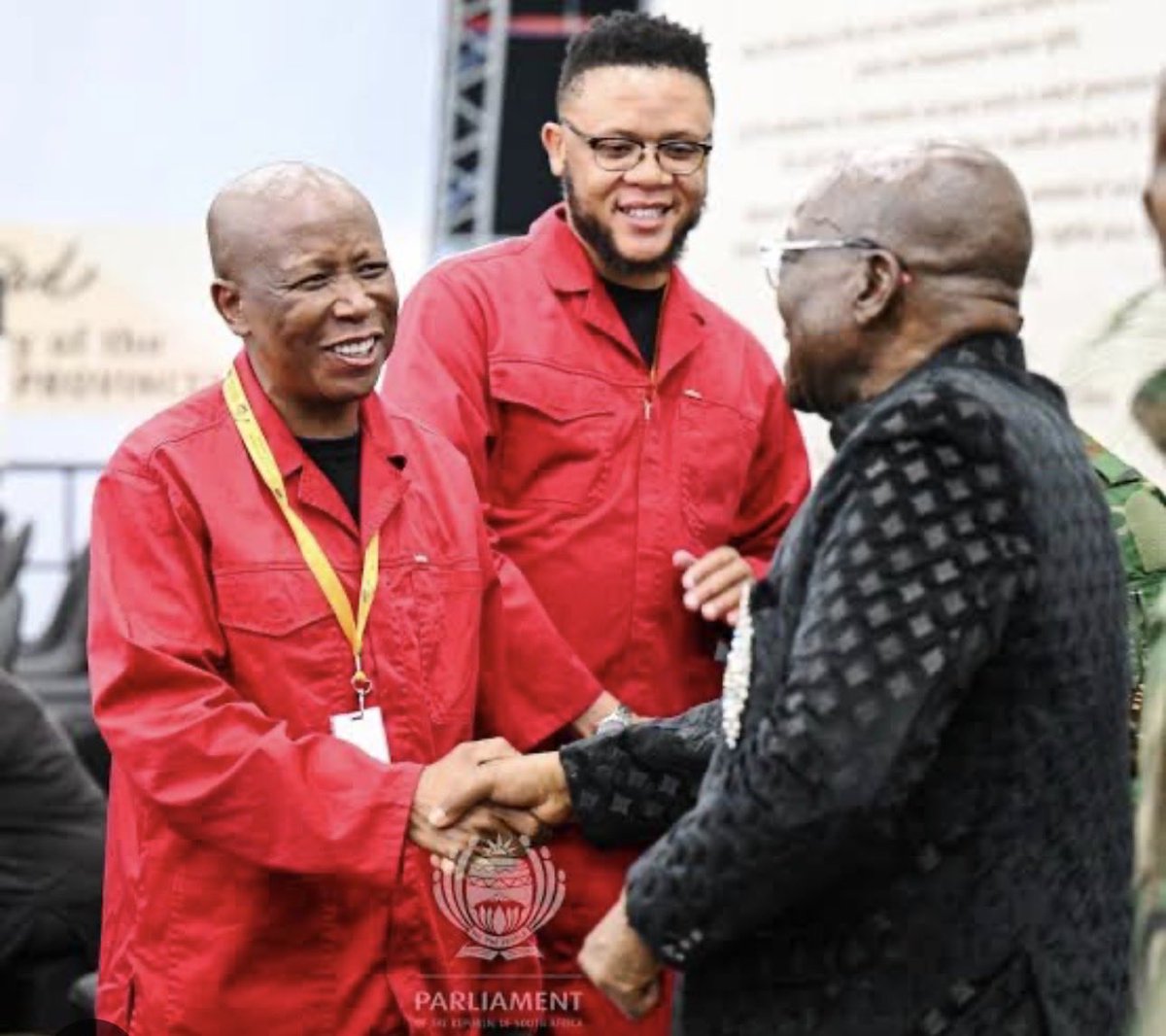 Kim Heller tweet media