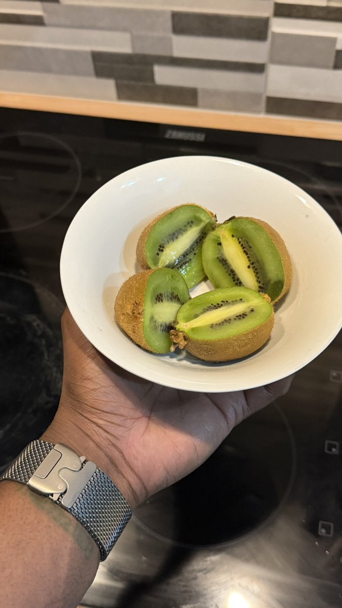 Mustaphathefirst tweet media