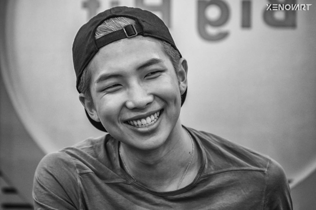 RMPICS_twt's tweet photo. #11YearsOfRMixtape #RM 
#RMixtape @BTS_twt 
#ThankYouForRM1  

🩶dimples🩶 https://t.co/gS3ELHtmxr