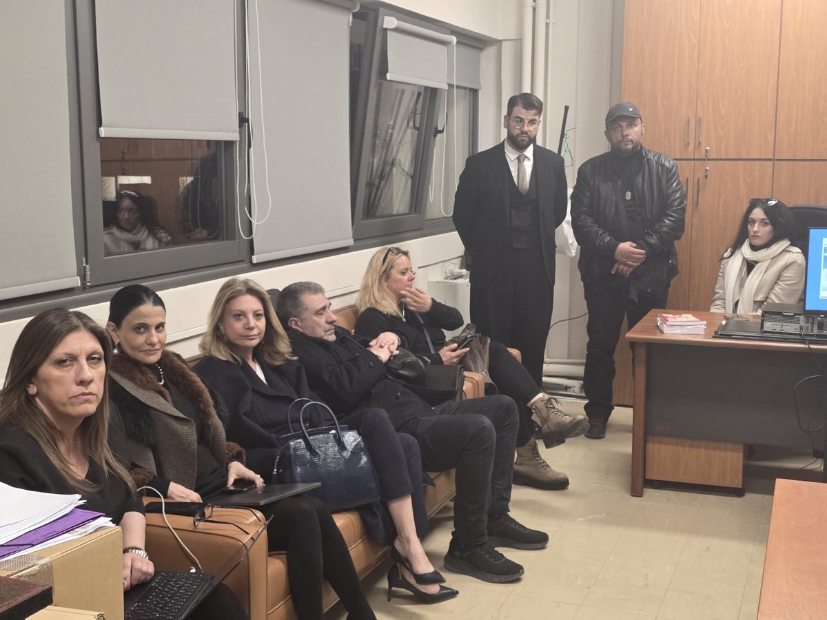 Αντί-Νοικοκύρης ® tweet media