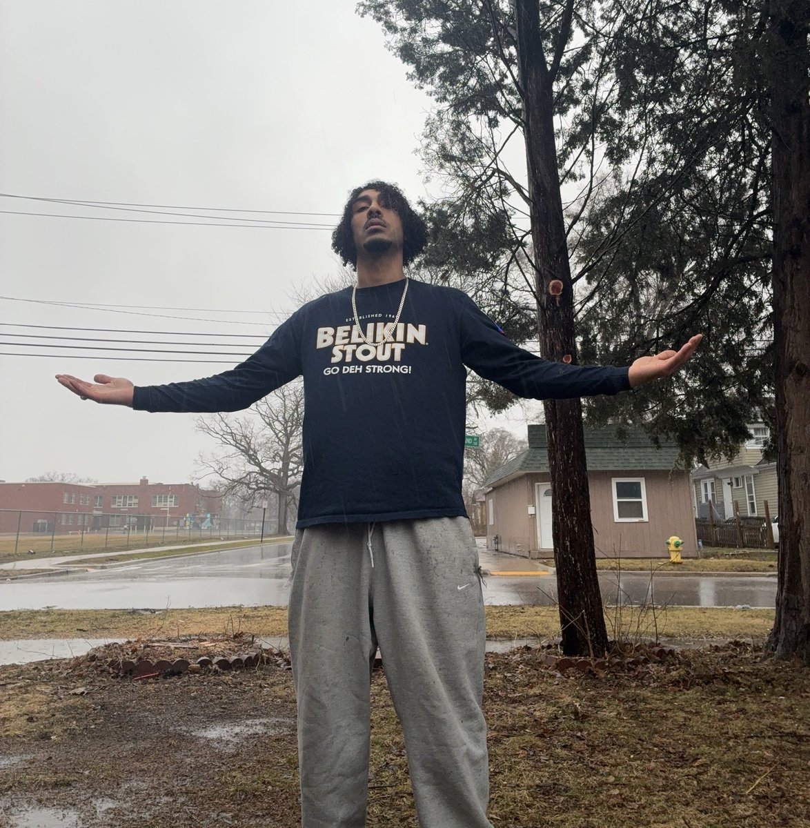 DavidThaFinessa tweet media