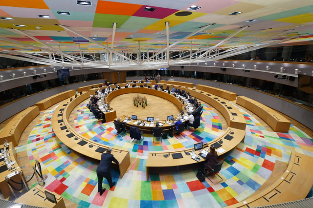 𝑬𝒗𝒆𝒍𝒚𝒏𝒆 𝑳 🇫🇷 🇺🇦 🇪🇺 tweet media