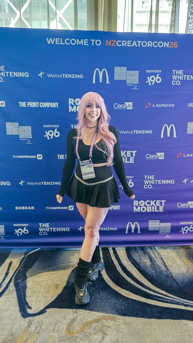 Meowcatssidy tweet media